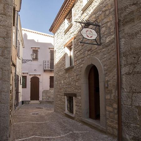 B&B Largo Alighieri Schiavi di Abruzzo Exterior foto